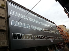 Edificio - Montaje de ventanas
